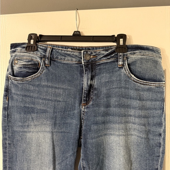 Kut from the‎ Kloth Catherine Boyfriend Straight Jeans Size 12 - Picture 2 of 7